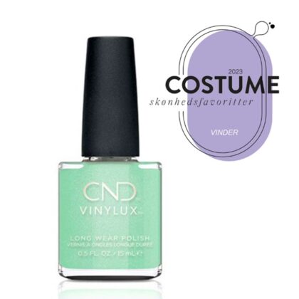 CND™ VINYLUX™ Long Wear Polish er et prisbelønnet 2-trins laksystem, hvor base coaten er indbygget i farven. Lakken er nem og hurtig at påføre, tørrer på kun 8,5 minut og er let at tage af igen. Det er den første langtidsholdbare neglelak med plejende egenskaber (styrkende keratin, E-vitamin og Jojobaolie), der bidrager til sunde og stærke naturnegle. VINYLUX™ Long Wear Top coat hærder i naturligt dagslys takket være en avanceret Pro-Light teknologi og giver derved ekstra styrke og holdbarhed til systemet. Takket være den professionelle, buede pensel, der nærmest smyger sig til neglen, er det nemt at lakere neglene med blot få strøg. Det er den perfekte balance mellem et professionelt resultat, skønhed og pleje. Den allerførste langtidsholdbare lak med 7+ dages holdbarhed samt en smuk gel polish lignende glans.